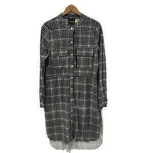 Lysse Black and White Long Sleeve Dress